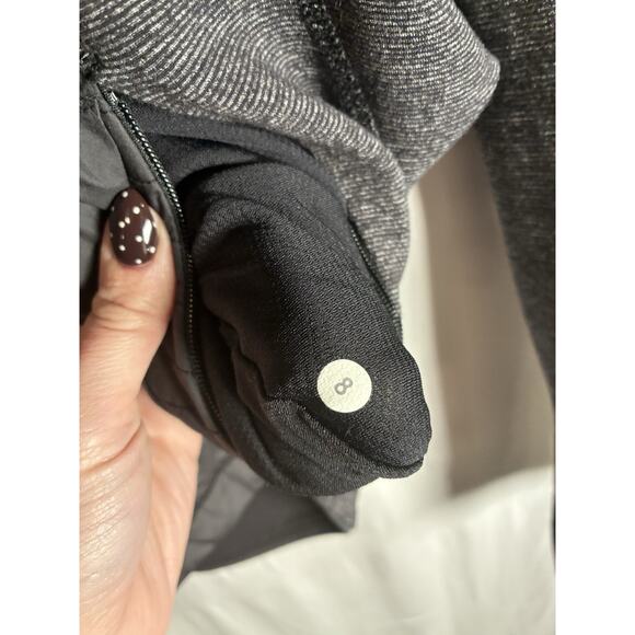 Lululemon Jacket Womens 8 Black Full Zip Rebel Runner Quilted Thumbholes LW4E34S - Picture 9 of 10